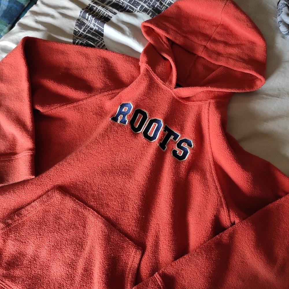 bundle Of 2 sweaters! - Picture 4 of 4